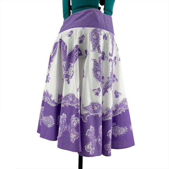 DKR & Co Purple and White Cotton Paisley Butterfly Patterned Circle Skirt, Large - Picture 6 of 14